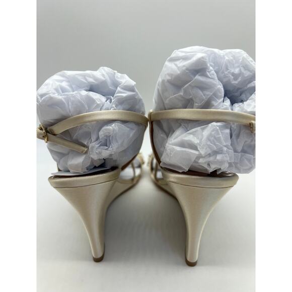 Badgley Mischka Women's Clarisa Embellished Wedge Sandal Ivory MP5243 Size 9.5 - Picture 8 of 12